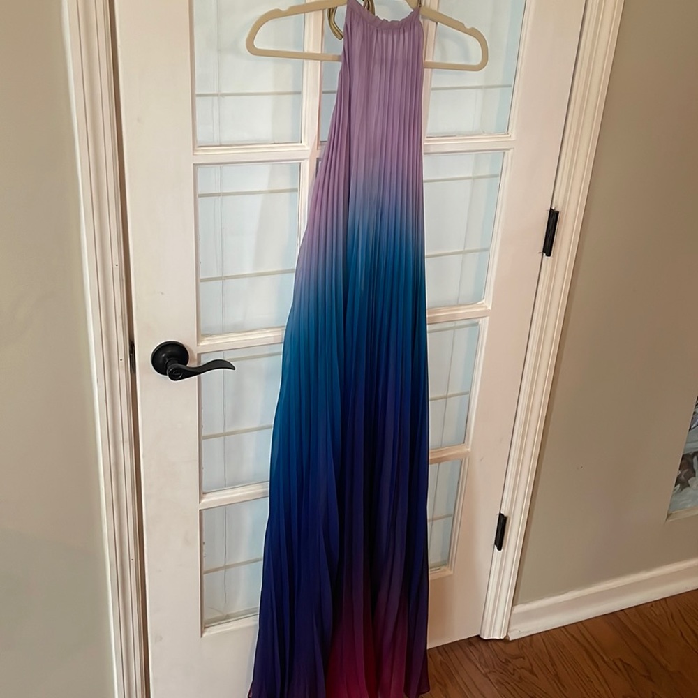 BNWT L’atiste by Amy Maxi Dress Gown